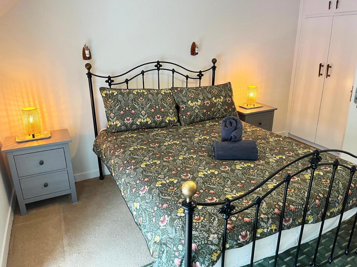 Foxy View In Dingle Town! Villa Екстериор снимка
